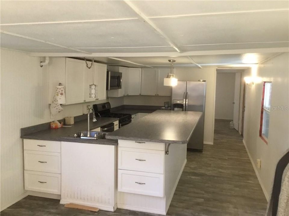 Vendido Recientemente: $50,000 (2 camas, 2 baños, 720 Pies cuadrados)