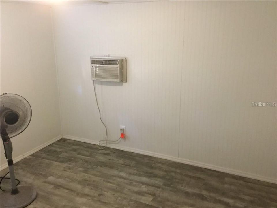 Vendido Recientemente: $50,000 (2 camas, 2 baños, 720 Pies cuadrados)