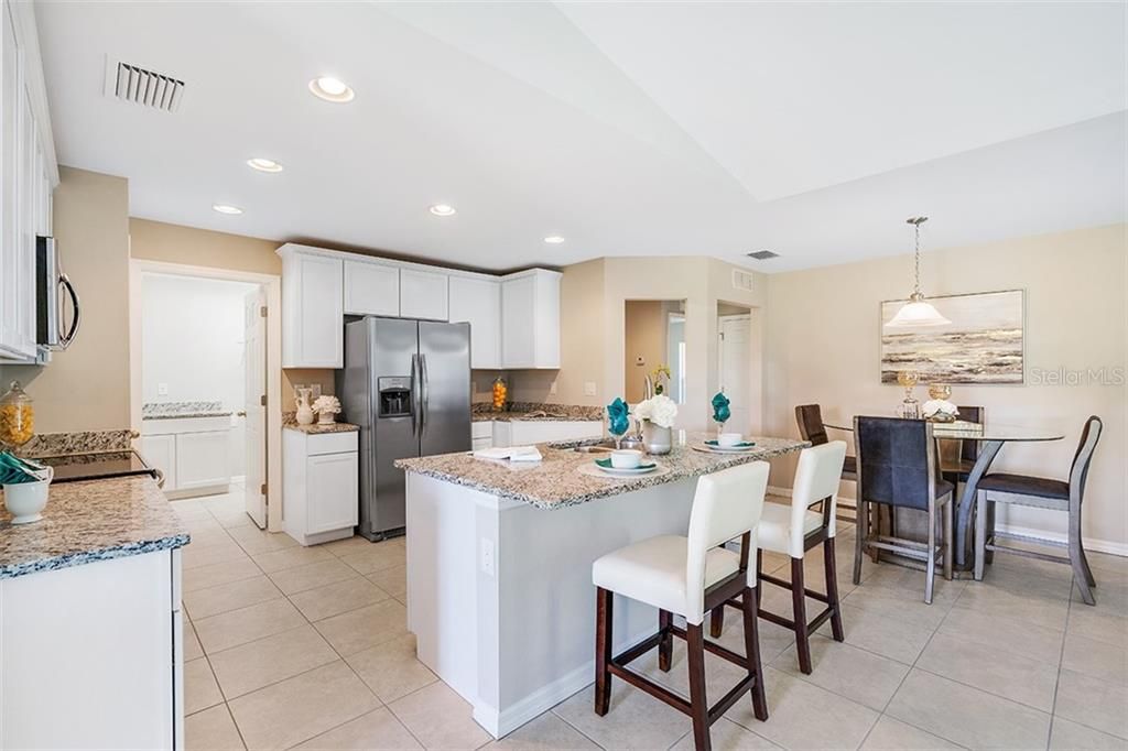 Recently Sold: $253,990 (3 beds, 2 baths, 1619 Square Feet)