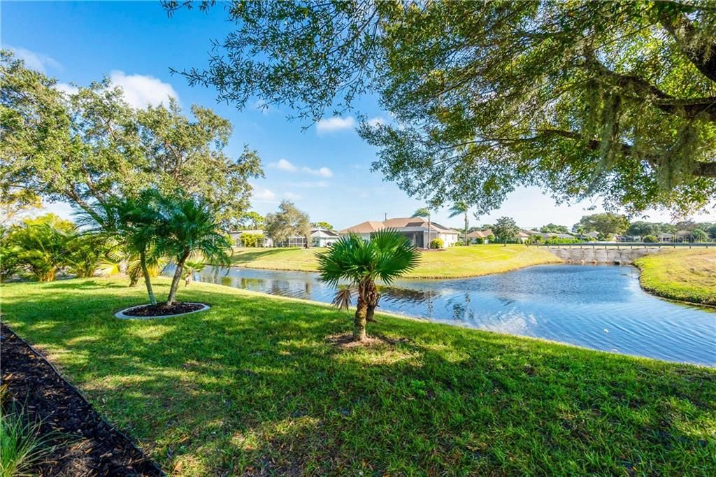 Recently Sold: $405,000 (4 beds, 3 baths, 1994 Square Feet)