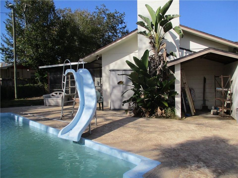 Pool area, to the right is the storage for pool equipment.