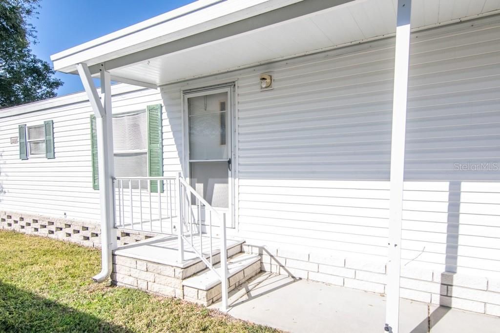 Recently Sold: $64,900 (2 beds, 1 baths, 784 Square Feet)