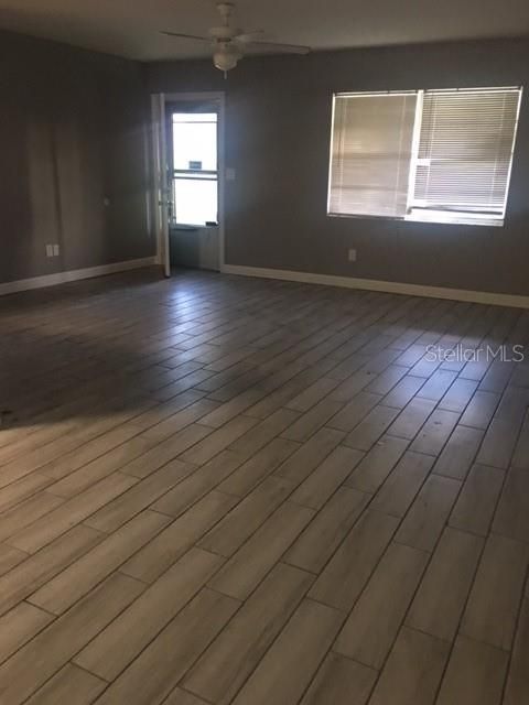 Recently Sold: $115,000 (2 beds, 1 baths, 1000 Square Feet)