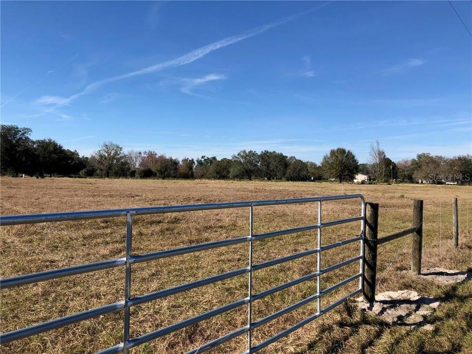 Vendido Recientemente: $90,000 (5.00 acres)