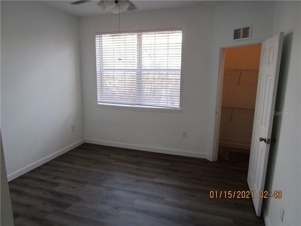 Recently Rented: $1,650 (3 beds, 2 baths, 1260 Square Feet)