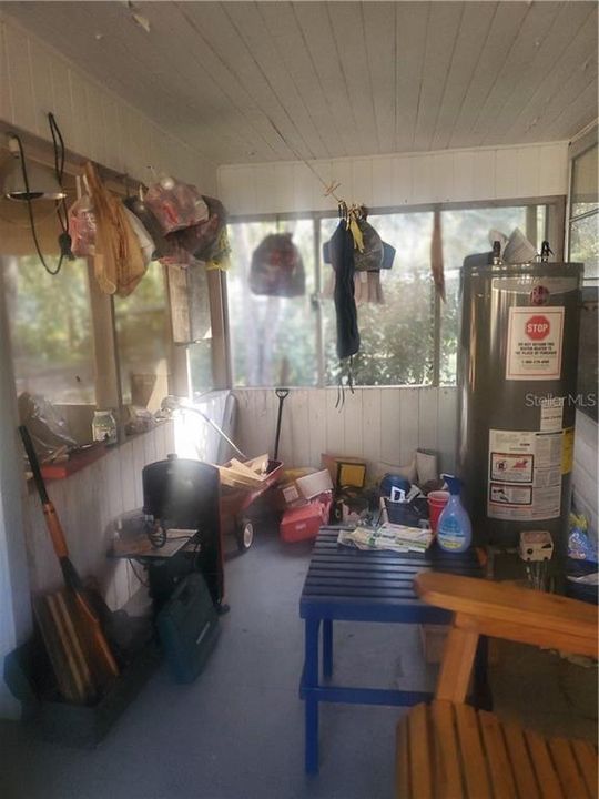 Vendido Recientemente: $80,000 (3 camas, 1 baños, 984 Pies cuadrados)