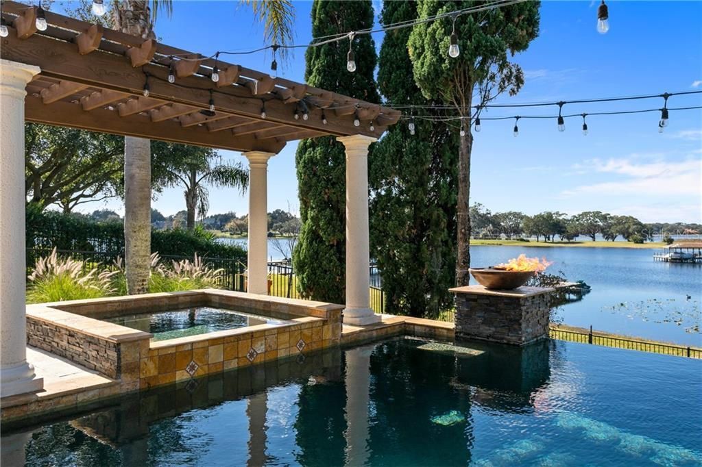 Recently Sold: $985,000 (5 beds, 3 baths, 3357 Square Feet)