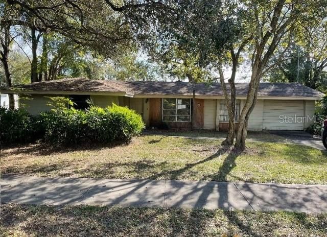 Recently Sold: $111,300 (3 beds, 2 baths, 1331 Square Feet)