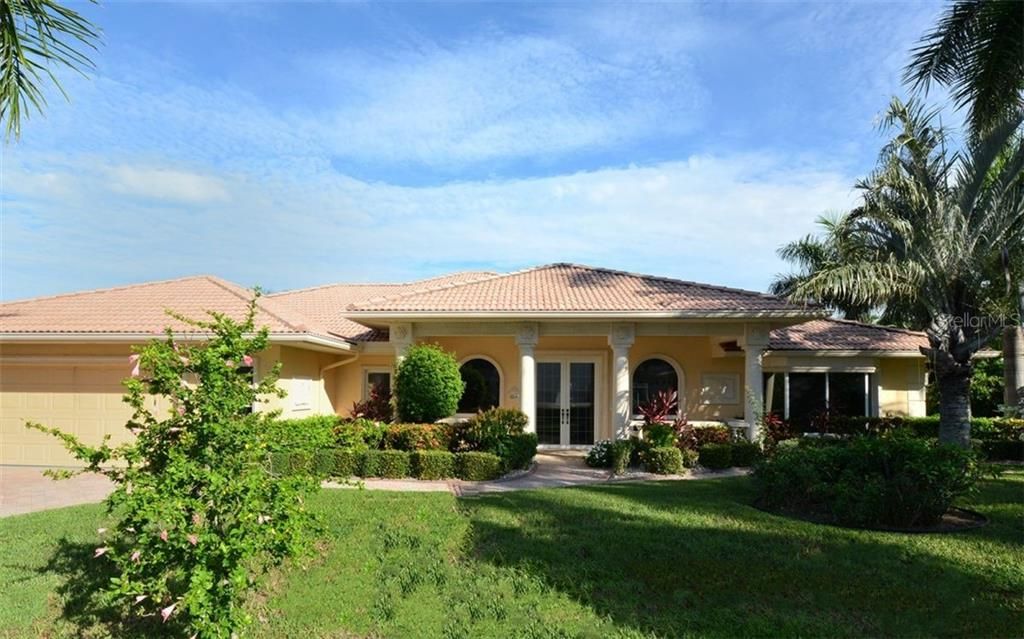 Recently Sold: $1,500,000 (3 beds, 2 baths, 3070 Square Feet)