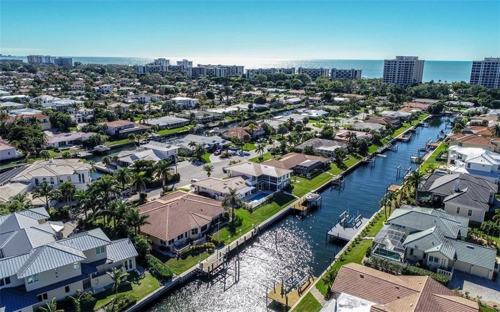 Recently Sold: $1,500,000 (3 beds, 2 baths, 3070 Square Feet)