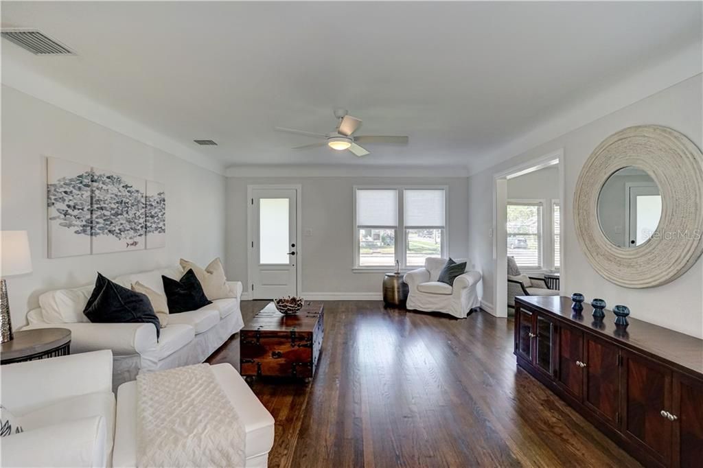 Recently Sold: $485,000 (2 beds, 2 baths, 1530 Square Feet)