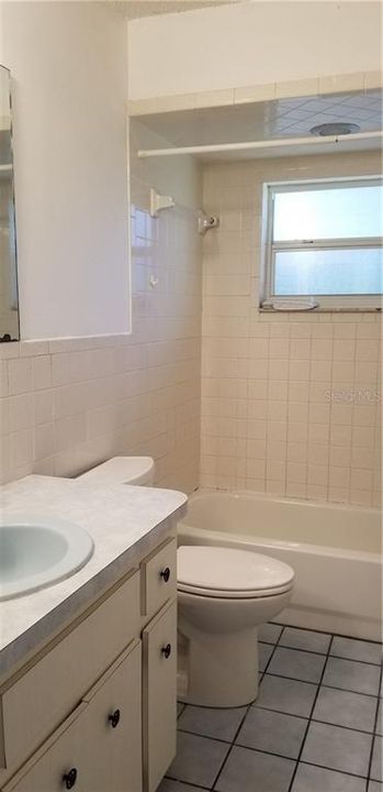 最近租的: $1,300 (3 贝兹, 2 浴室, 1935 平方英尺)