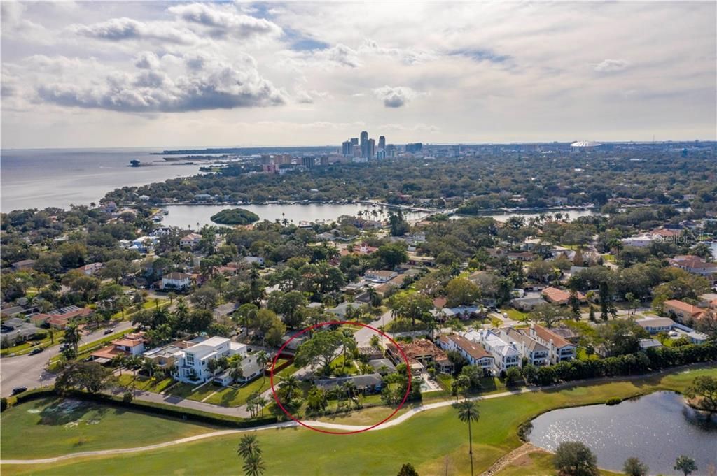 Proximity to electric Downtown St Pete. Easily accessible by bicycle or golf cart.  Lifestyle Awaits!!