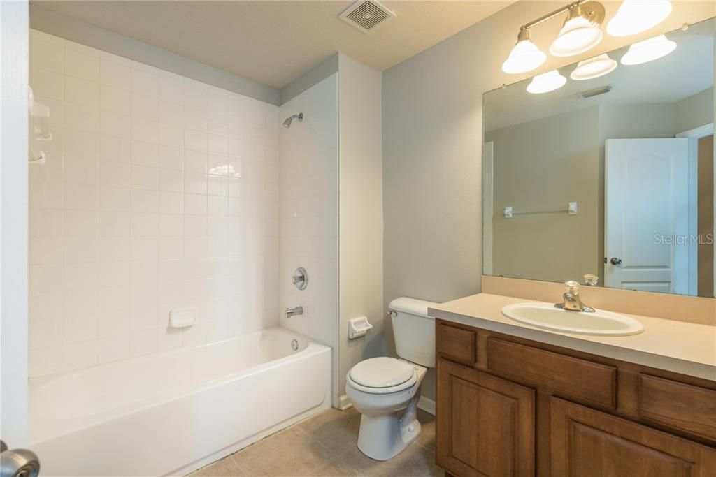 最近租的: $1,550 (3 贝兹, 2 浴室, 1588 平方英尺)