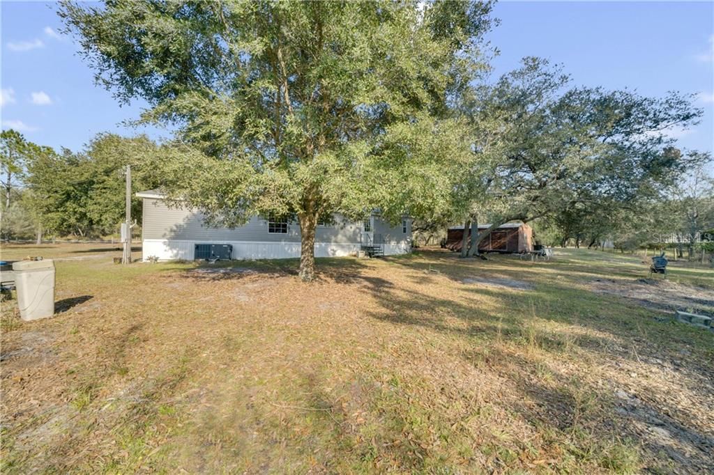 Recently Sold: $179,900 (3 beds, 2 baths, 1512 Square Feet)