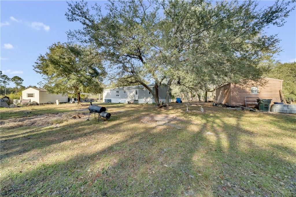Recently Sold: $179,900 (3 beds, 2 baths, 1512 Square Feet)