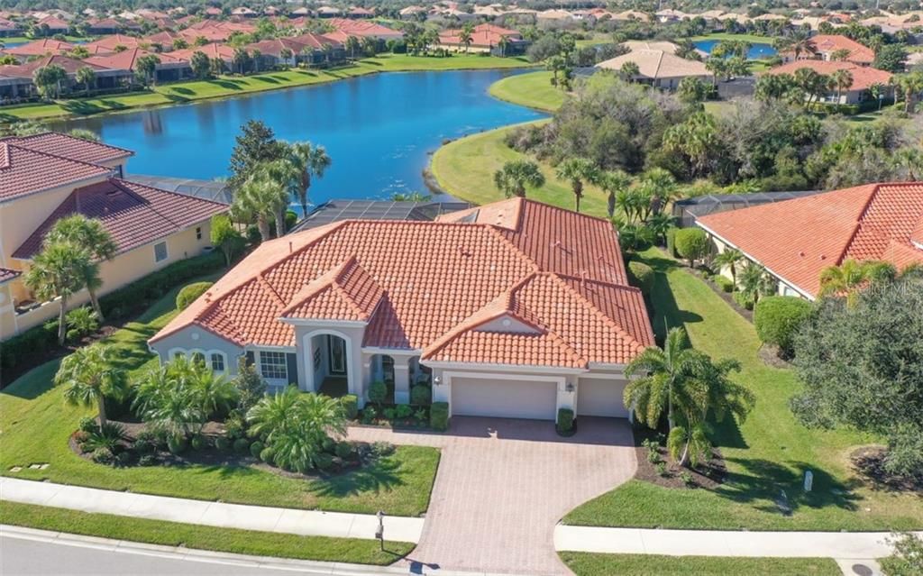 Recently Sold: $758,700 (4 beds, 3 baths, 3146 Square Feet)