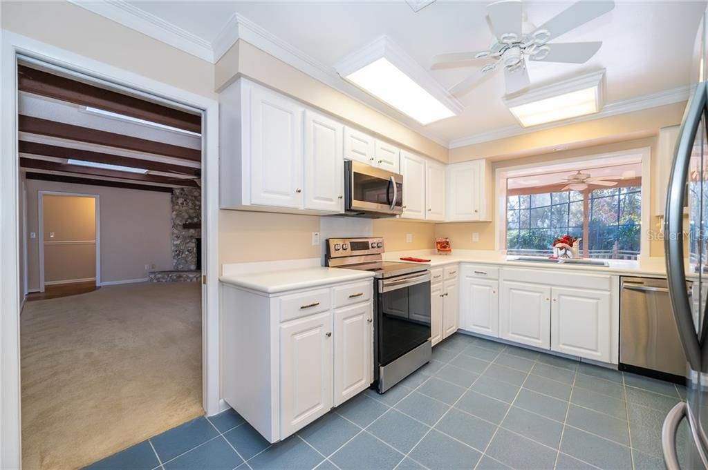 Easy Access To Kitchen With New Appliances