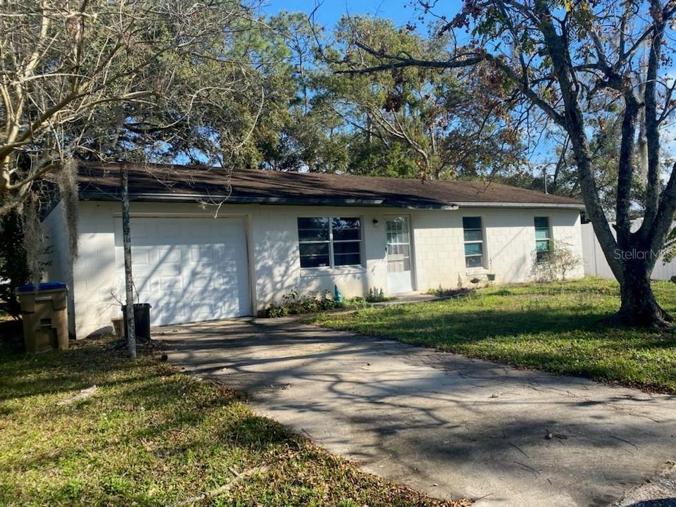 Recently Sold: $130,000 (3 beds, 2 baths, 1040 Square Feet)