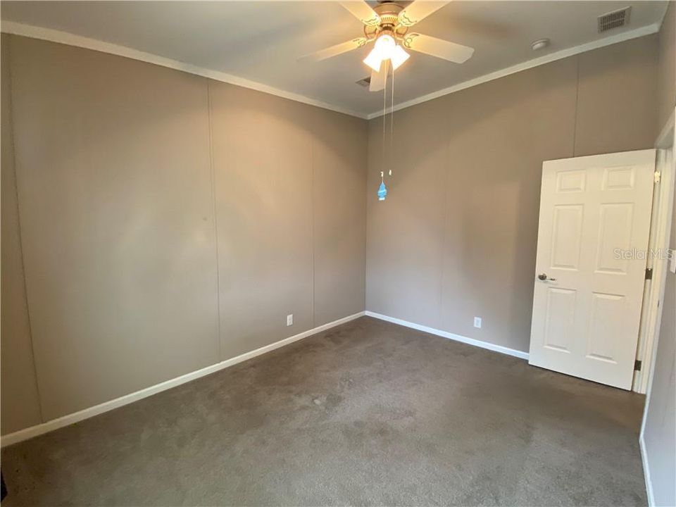 Recently Sold: $175,900 (2 beds, 2 baths, 1296 Square Feet)