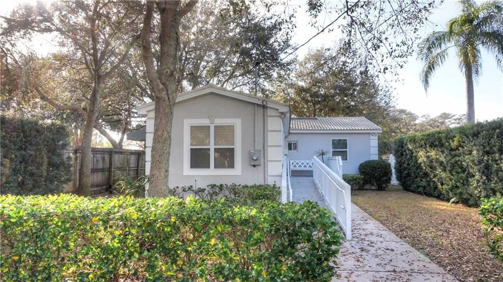 Recently Sold: $1,350 (0 beds, 0 baths, 1094 Square Feet)