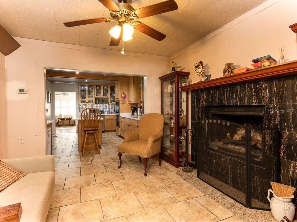 25925 Blue Lakes Dr, Paisley, FL 32767. Dining Room.