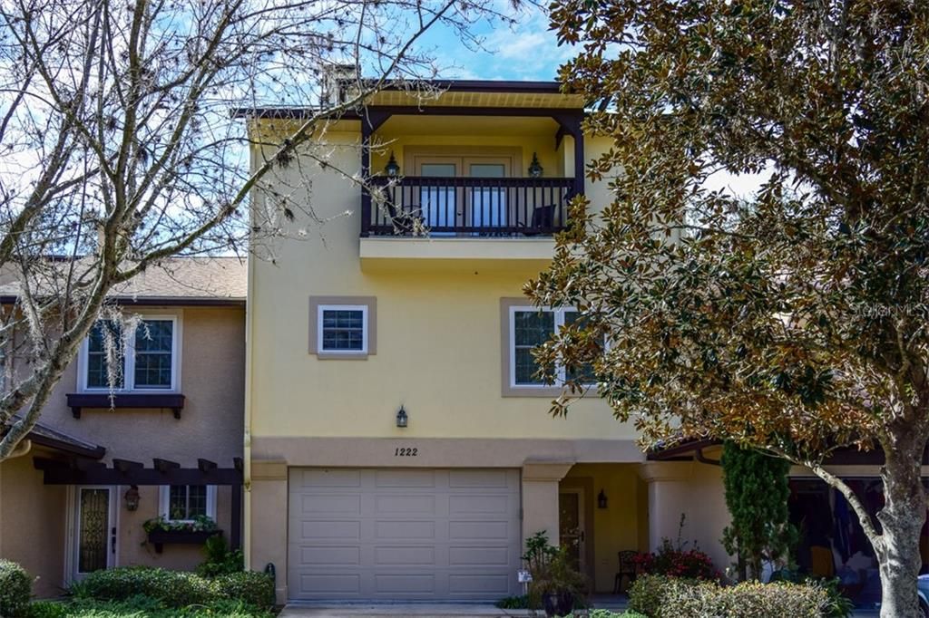 Vendido Recientemente: $419,900 (3 camas, 3 baños, 2582 Pies cuadrados)