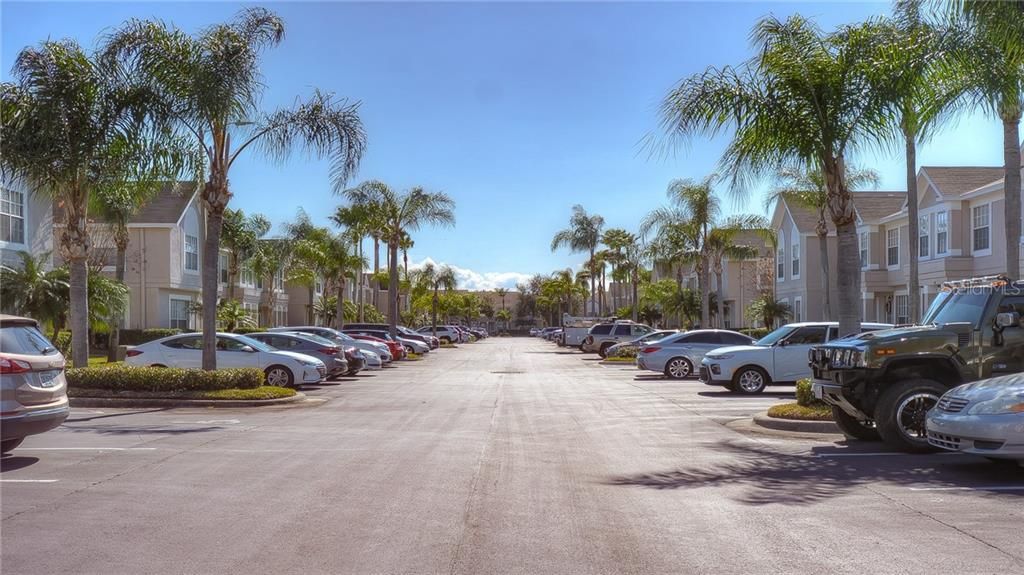 Wonderful wide street and sidewalks