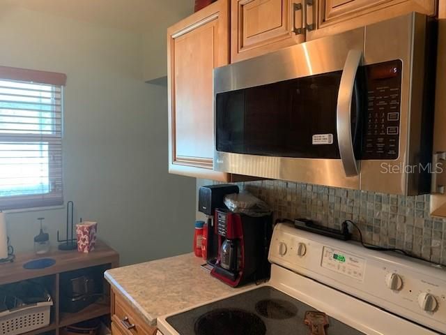 Recently Sold: $215,000 (3 beds, 1 baths, 960 Square Feet)