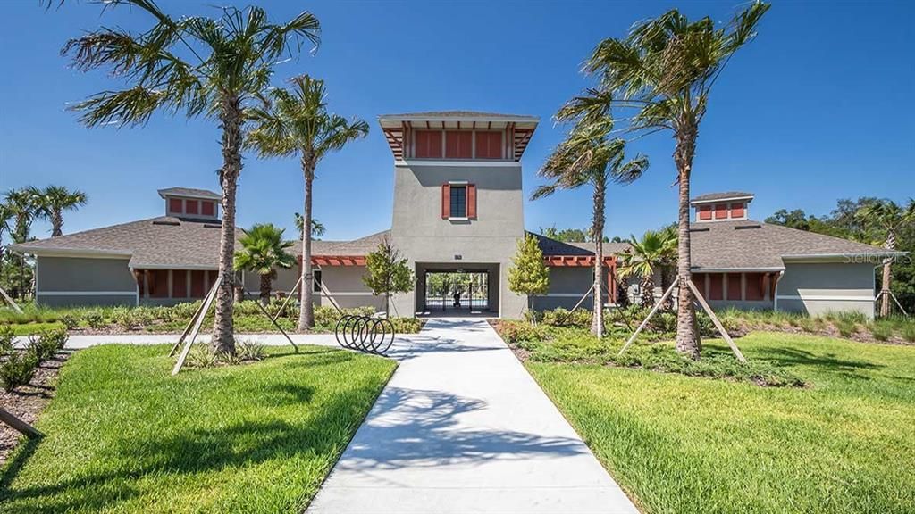 Recently Sold: $338,210 (4 beds, 3 baths, 2372 Square Feet)
