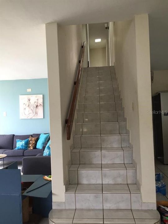 Vendido Recientemente: $220,000 (4 camas, 3 baños, 2251 Pies cuadrados)