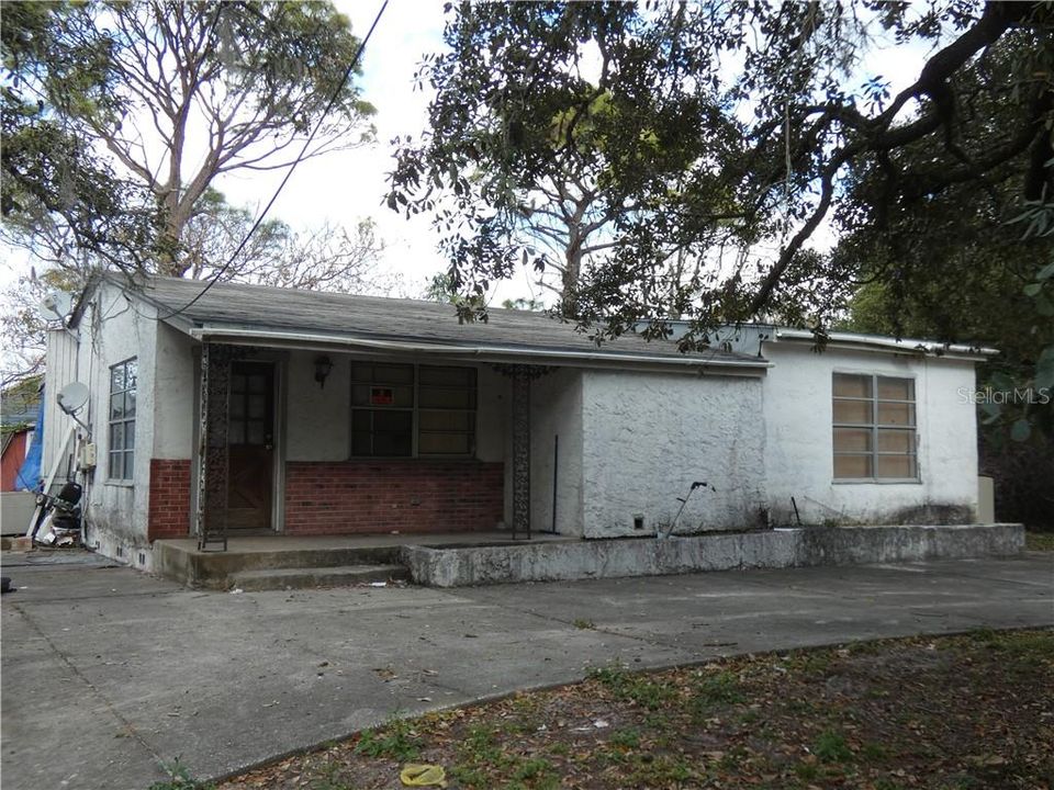 Recently Sold: $50,000 (2 beds, 1 baths, 1175 Square Feet)