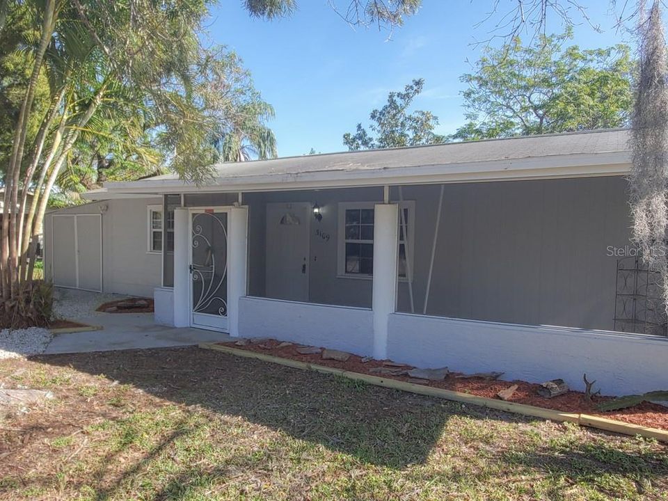 Recently Sold: $189,000 (3 beds, 1 baths, 1141 Square Feet)