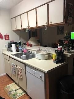Recently Sold: $69,000 (1 beds, 1 baths, 810 Square Feet)