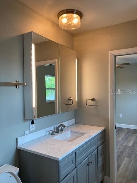 Recently Sold: $237,500 (2 beds, 1 baths, 1100 Square Feet)