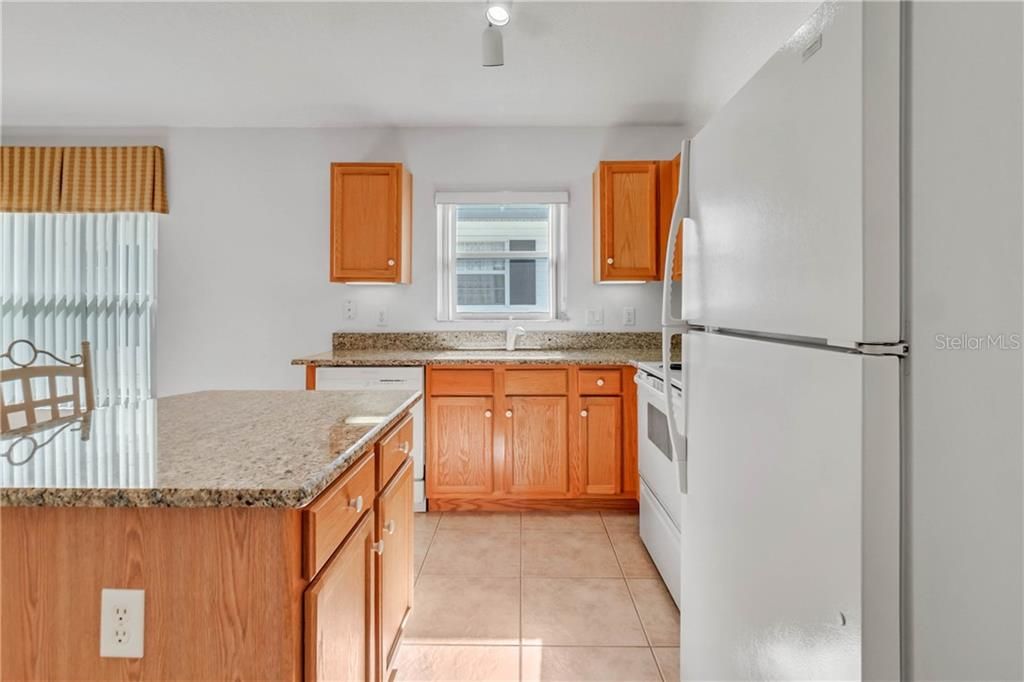 Recently Sold: $182,500 (2 beds, 2 baths, 1343 Square Feet)