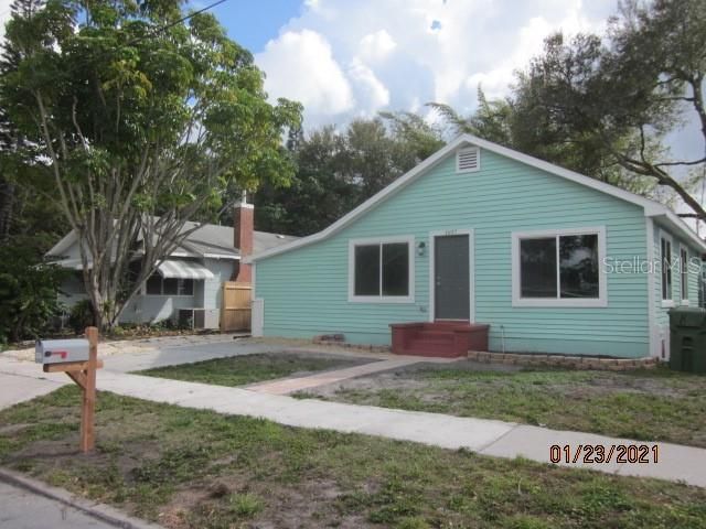 Recently Sold: $209,900 (2 beds, 2 baths, 1190 Square Feet)