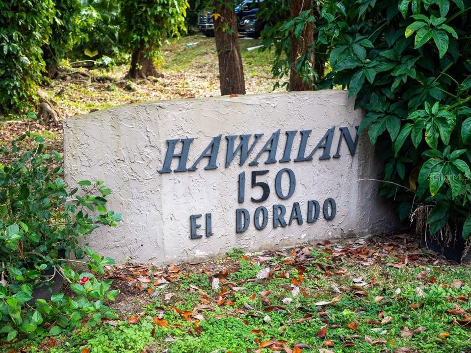 The Hawaiian Entry Marker.