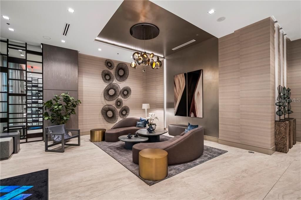 Recently Sold: $1,172,000 (2 beds, 2 baths, 1559 Square Feet)