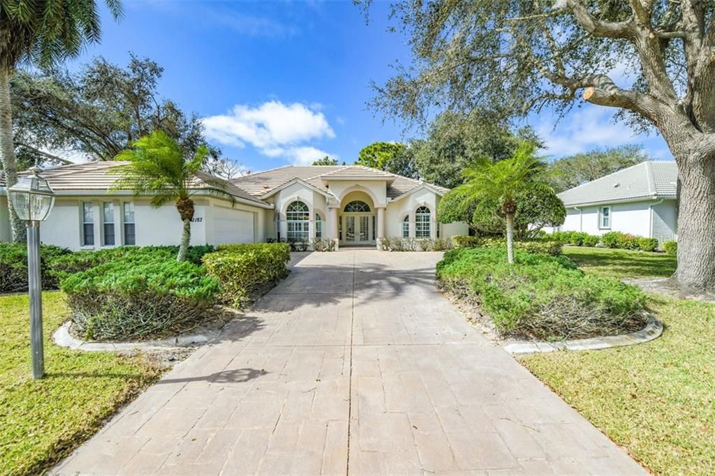 Recently Sold: $500,000 (3 beds, 3 baths, 2219 Square Feet)