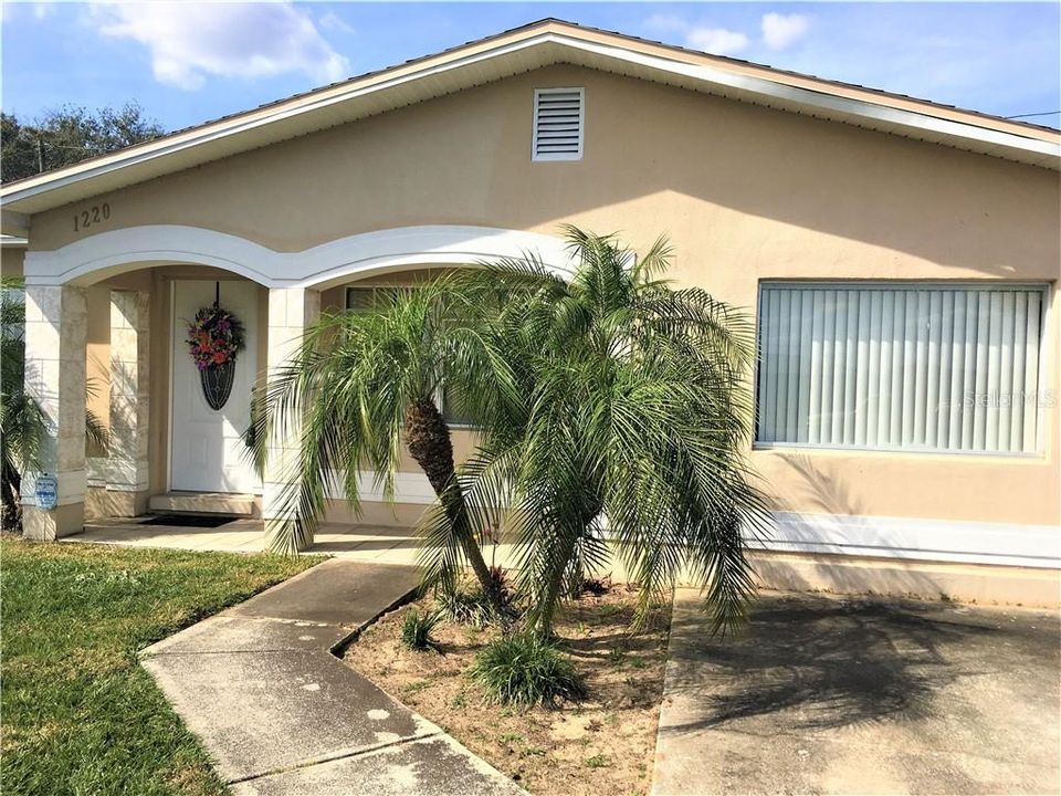 Recently Sold: $139,990 (3 beds, 1 baths, 1071 Square Feet)