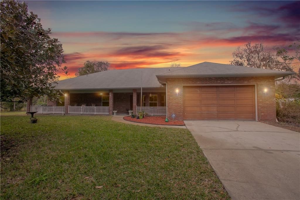 Vendido Recientemente: $339,000 (3 camas, 2 baños, 2475 Pies cuadrados)