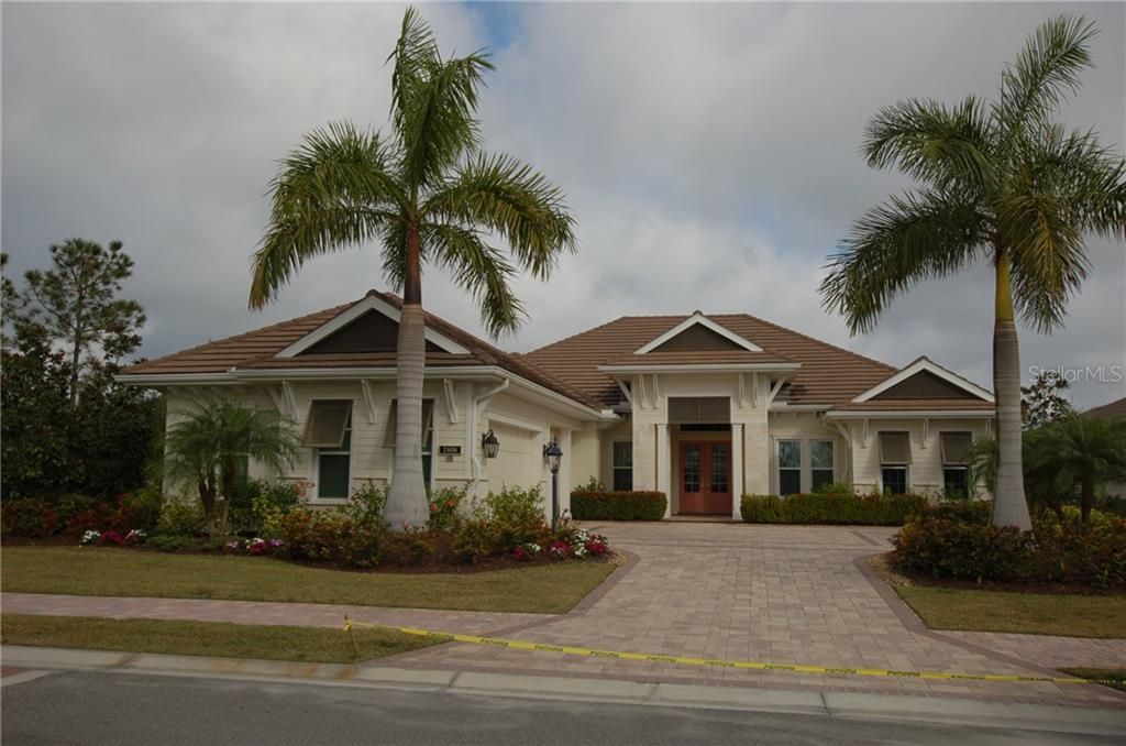 Recently Sold: $1,325,000 (3 beds, 4 baths, 3015 Square Feet)