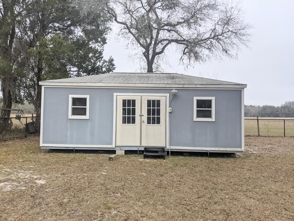 Recently Sold: $179,900 (3 beds, 2 baths, 1290 Square Feet)