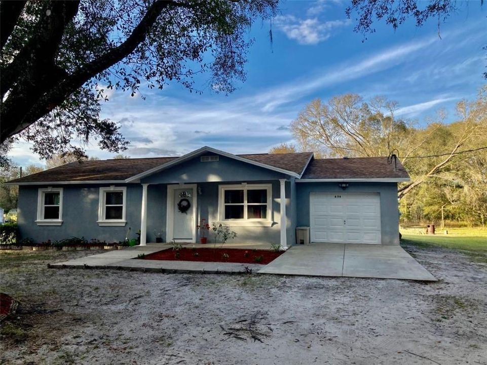 Recently Sold: $229,000 (3 beds, 1 baths, 1120 Square Feet)