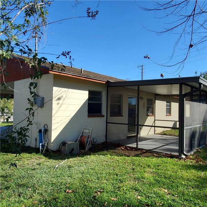 Recently Sold: $165,000 (3 beds, 1 baths, 950 Square Feet)