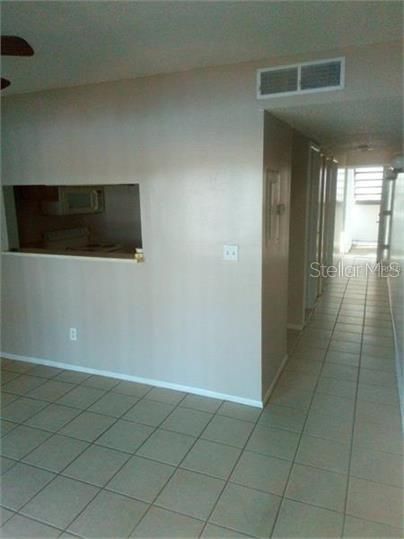 Recently Sold: $62,900 (1 beds, 1 baths, 504 Square Feet)