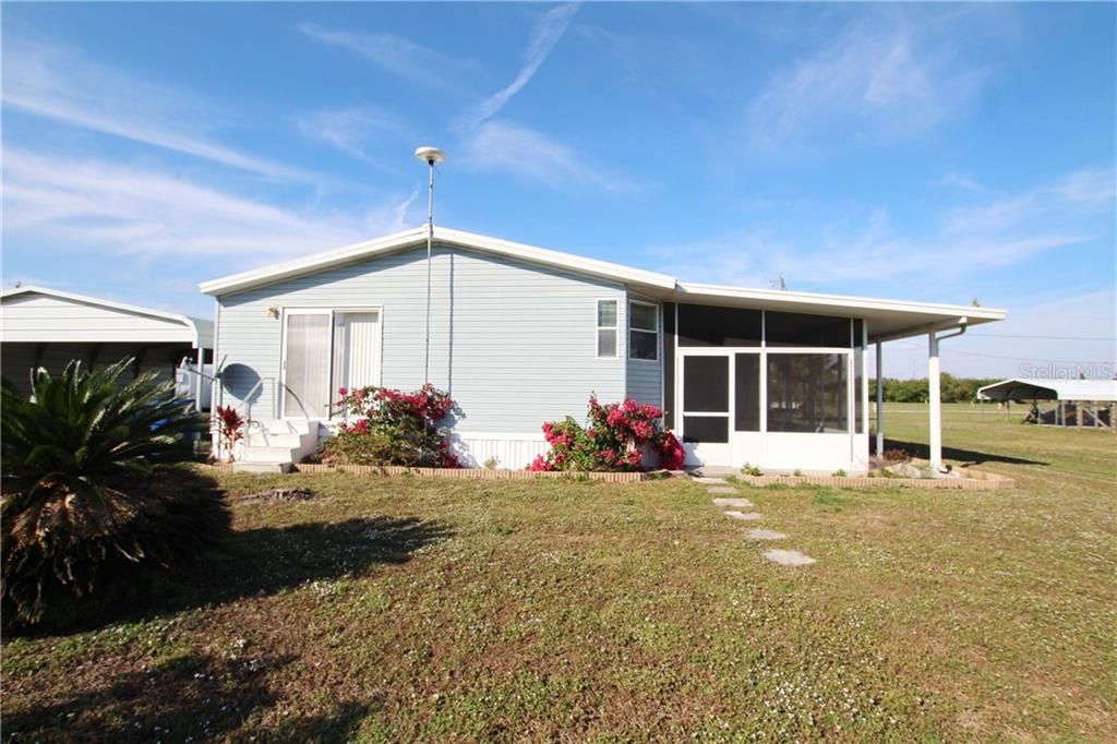 Recently Sold: $90,000 (2 beds, 2 baths, 1051 Square Feet)
