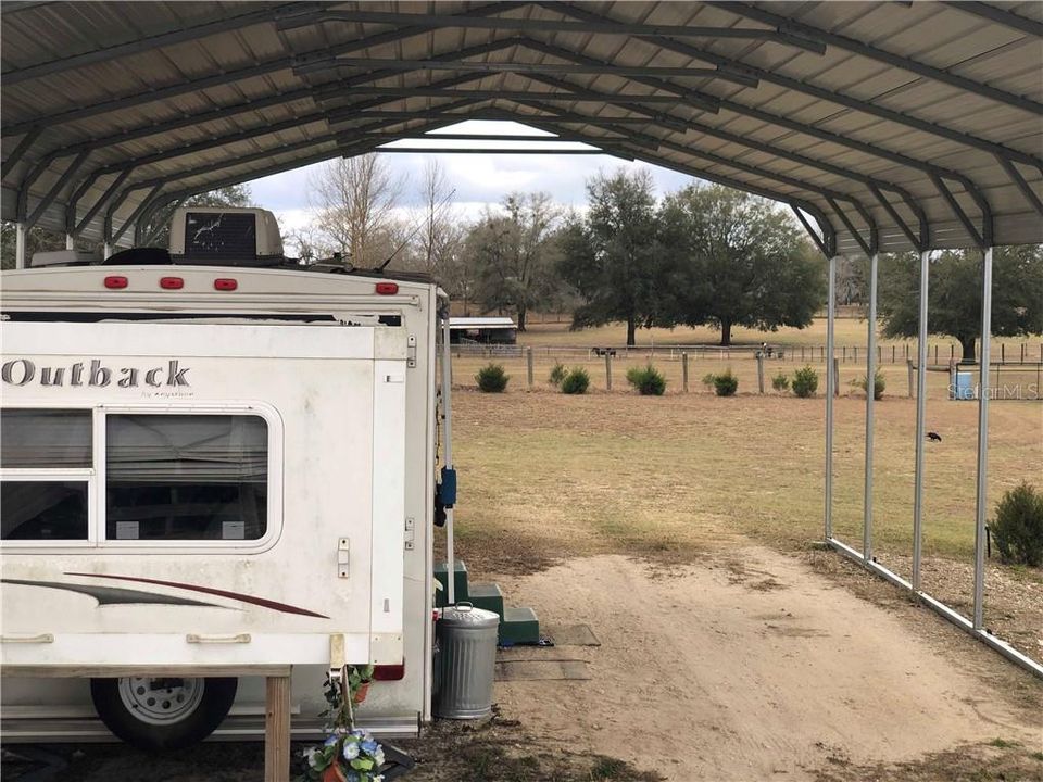 RV parking (RV not included)