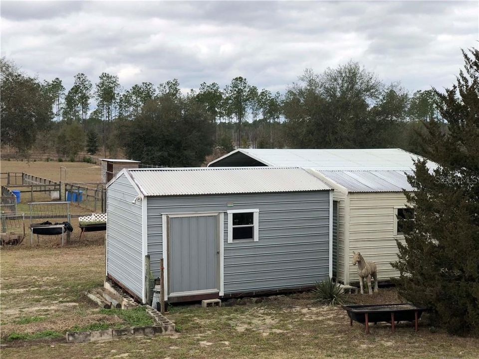 Vendido Recientemente: $330,000 (5 camas, 3 baños, 1976 Pies cuadrados)